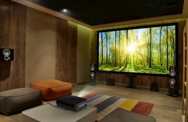 Проектор для просмотра телевизора: стоит ли выбрать такой вариант?