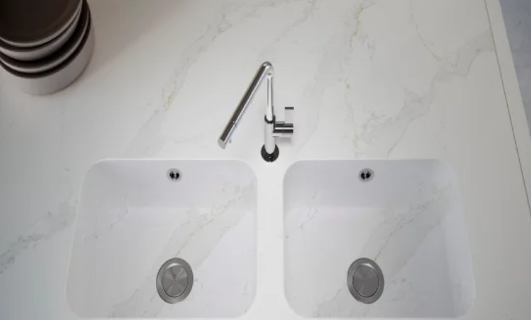 Интегрированные мойки из кварца: бесшовный дизайн и гигиеничность