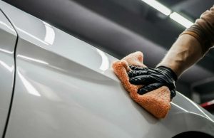 Керамика для кузова автомобиля против традиционного воска: что выбрать